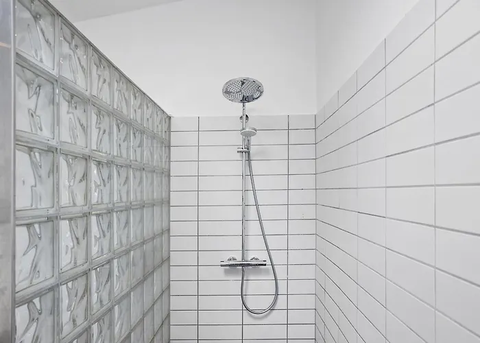 Stunning In With Wifi